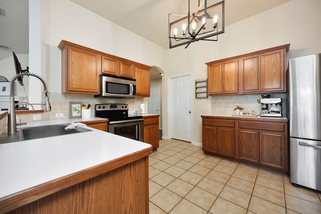 1333 Missionary Ridge Trail, Fort Worth, TX 76131