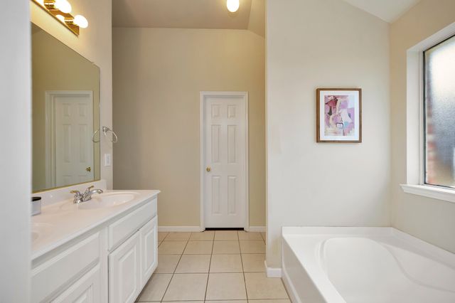 1333 Missionary Ridge Trail, Fort Worth, TX 76131