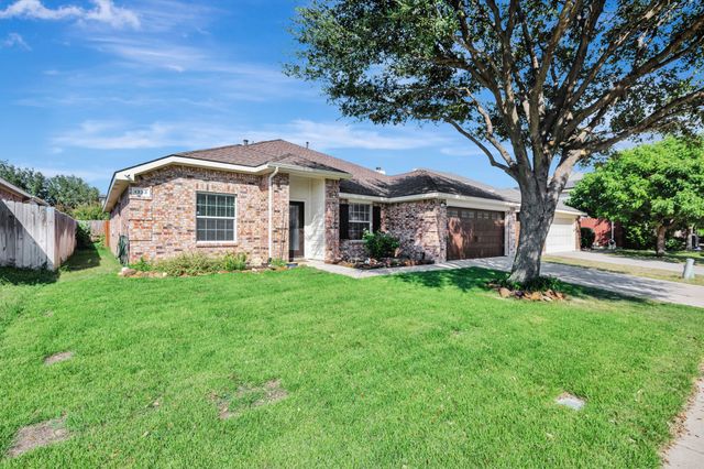1333 Missionary Ridge Trail, Fort Worth, TX 76131
