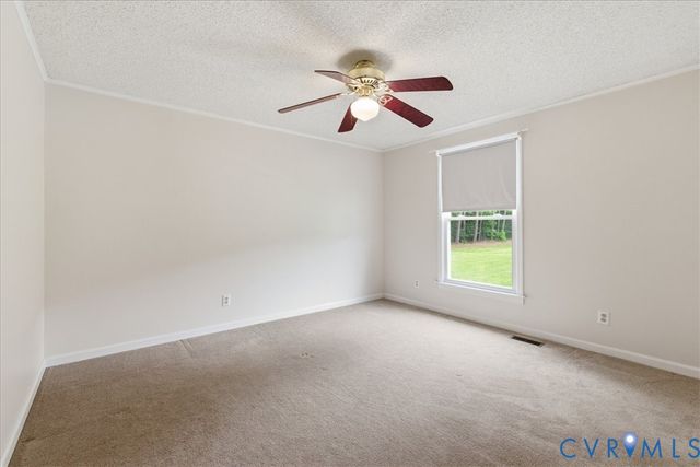 494 Spratley Mill Rd, Dendron, VA 23839
