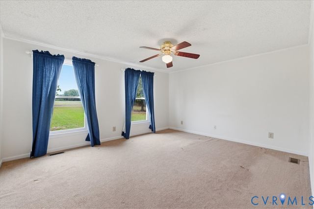 494 Spratley Mill Rd, Dendron, VA 23839