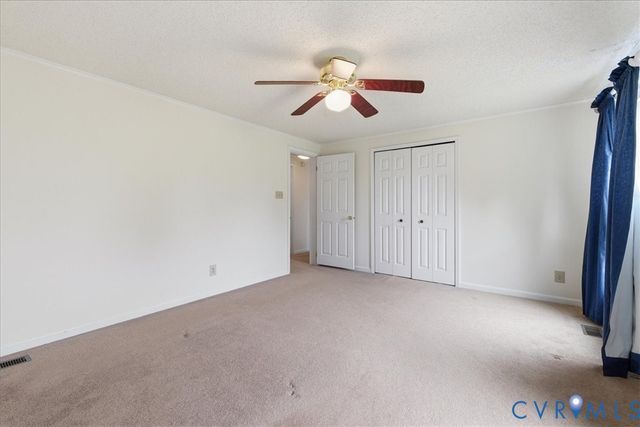 494 Spratley Mill Rd, Dendron, VA 23839