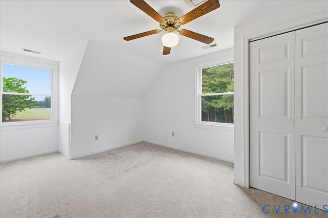 494 Spratley Mill Rd, Dendron, VA 23839