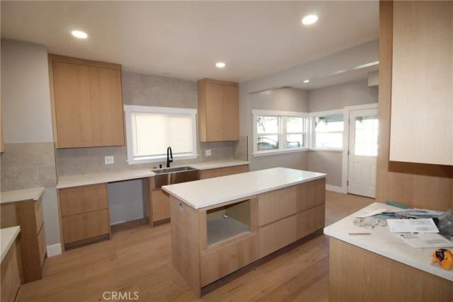 1224 3rd Avenue, Los Angeles, CA 90019
