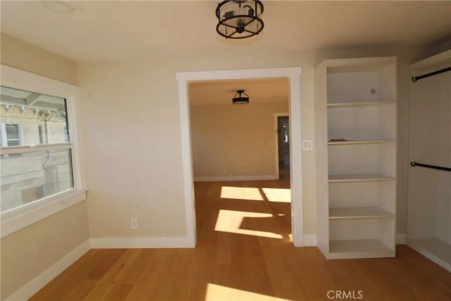 1224 3rd Avenue, Los Angeles, CA 90019