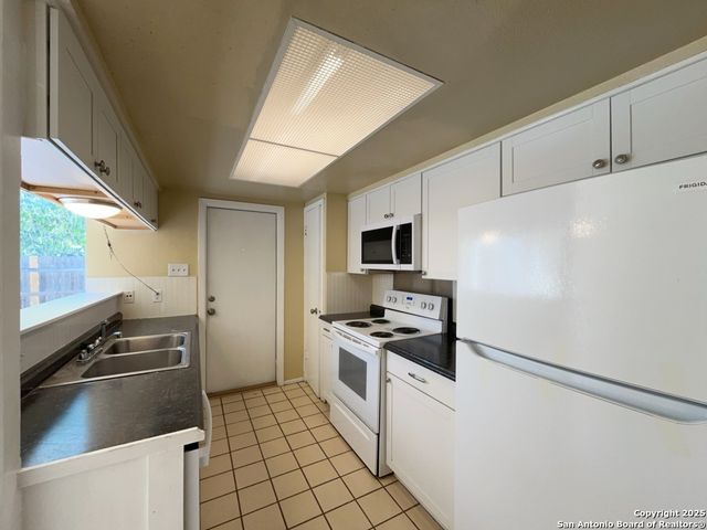 14409 BROOK HOLLOW BLVD, San Antonio, TX 78232