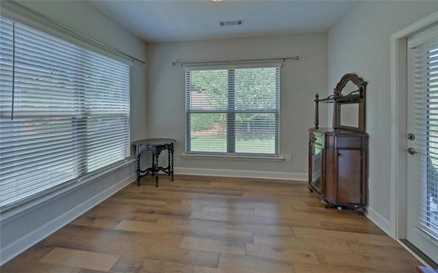 5825 Maple Bluff Way, Hoschton, GA 30548