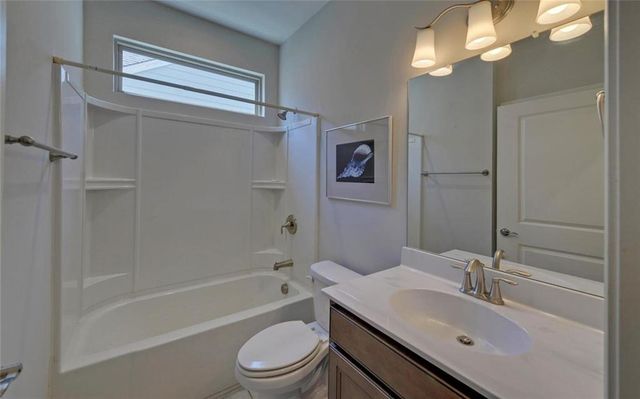 5825 Maple Bluff Way, Hoschton, GA 30548