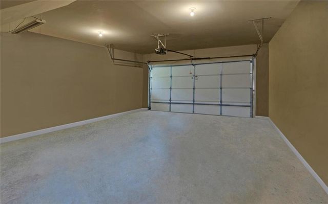 5825 Maple Bluff Way, Hoschton, GA 30548