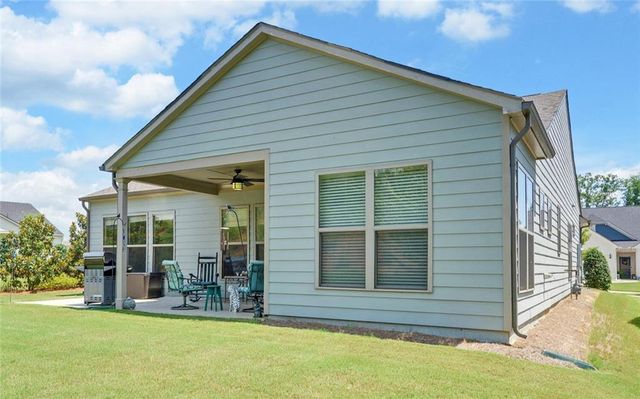 5825 Maple Bluff Way, Hoschton, GA 30548