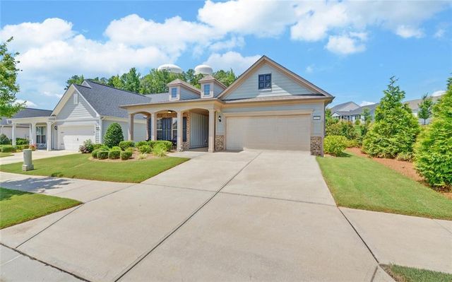 5825 Maple Bluff Way, Hoschton, GA 30548