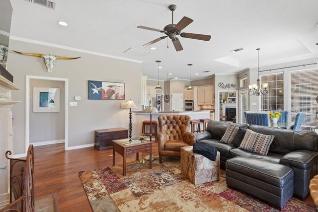 7405 Fox Fire Court, Granbury, TX 76049