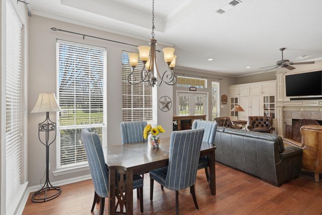 7405 Fox Fire Court, Granbury, TX 76049