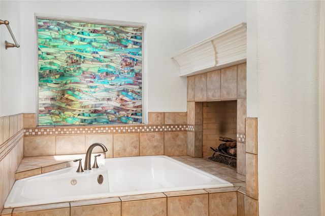 27 Oak Forrest Circle, Denton, TX 76210