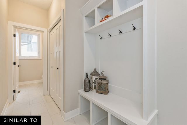 2810 NW Fairfield Court, Ankeny, IA 50023