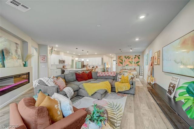 6764 Vista Roma Avenue, Las Vegas, NV 89139