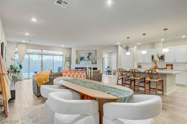 6764 Vista Roma Avenue, Las Vegas, NV 89139