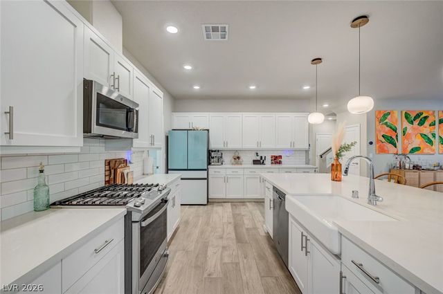 6764 Vista Roma Avenue, Las Vegas, NV 89139