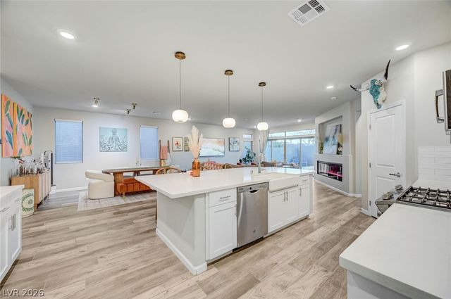 6764 Vista Roma Avenue, Las Vegas, NV 89139