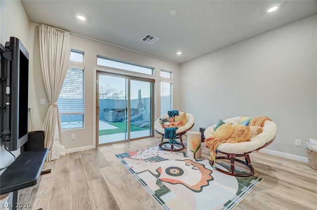 6764 Vista Roma Avenue, Las Vegas, NV 89139