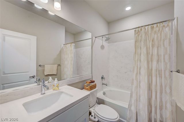 6764 Vista Roma Avenue, Las Vegas, NV 89139