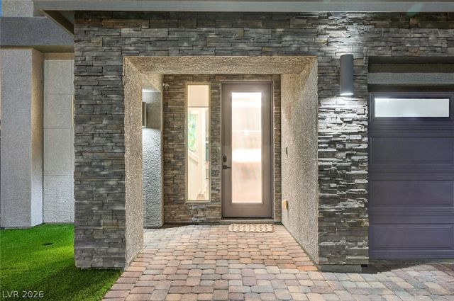 6764 Vista Roma Avenue, Las Vegas, NV 89139