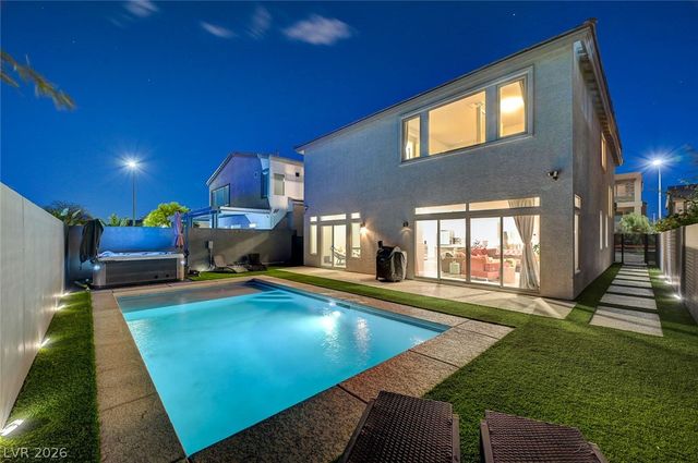 6764 Vista Roma Avenue, Las Vegas, NV 89139