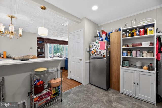 504 LOUISE RD, Glenside, PA 19038