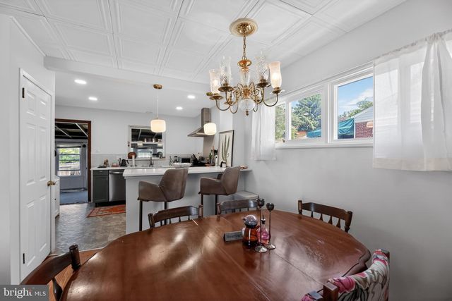 504 LOUISE RD, Glenside, PA 19038