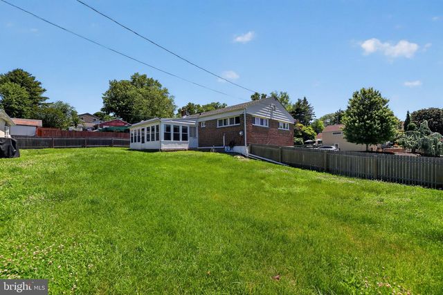504 LOUISE RD, Glenside, PA 19038