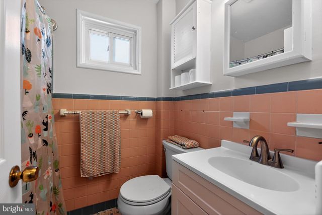 504 LOUISE RD, Glenside, PA 19038