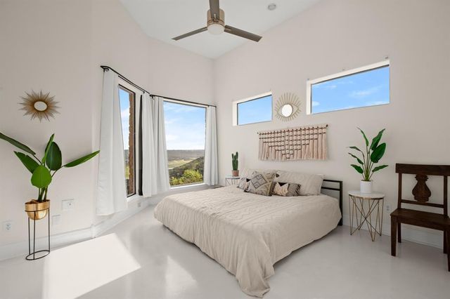 13902 Panorama DR, Austin, TX 78732