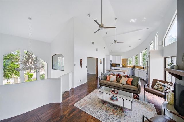 13902 Panorama DR, Austin, TX 78732