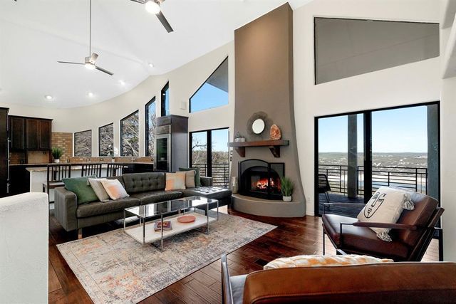 13902 Panorama DR, Austin, TX 78732