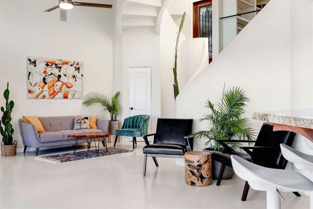 13902 Panorama DR, Austin, TX 78732