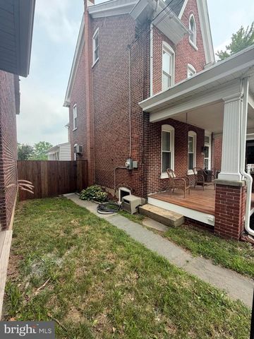 645 N. CHARLOTTE ST, Pottstown, PA 19464