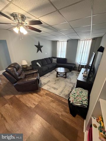 645 N. CHARLOTTE ST, Pottstown, PA 19464