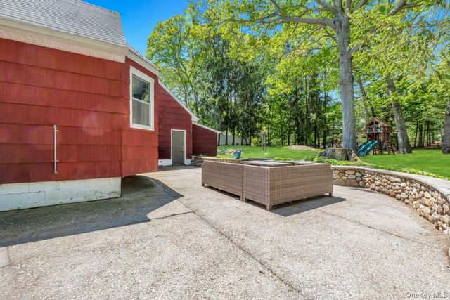 183 Dogwood Drive, Wading River, NY 11792