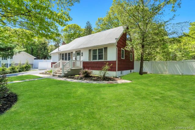 183 Dogwood Drive, Wading River, NY 11792