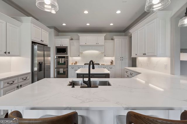 15823 Winterfield Way, Milton, GA 30004