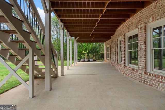 15823 Winterfield Way, Milton, GA 30004