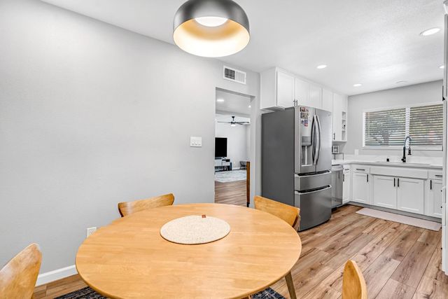 3267 W Rialto Avenue, Fresno, CA 93722