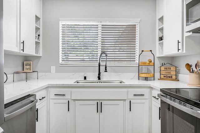 3267 W Rialto Avenue, Fresno, CA 93722