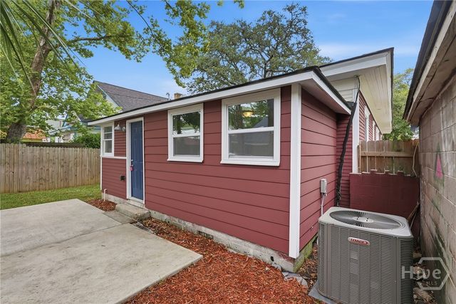 1121 SE 36th Street, Savannah, GA 31404