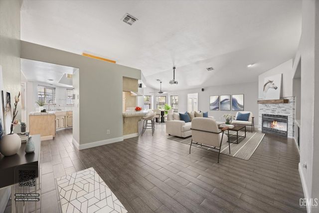 805 Arroyo Seco Drive, Bakersfield, CA 93314