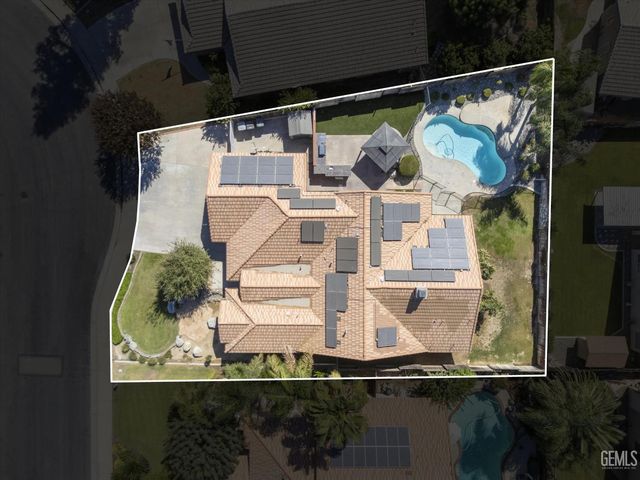 805 Arroyo Seco Drive, Bakersfield, CA 93314