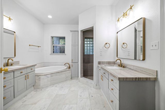 1701 Spyglass DR 2, Austin, TX 78746