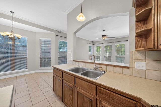 21281 Altuda, Flint, TX 75762