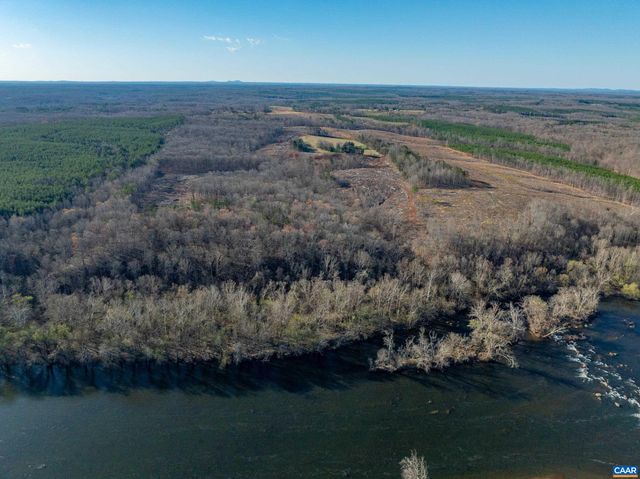 159 WARREN FERRY RD, Scottsville, VA 24590