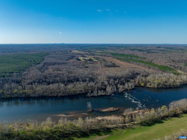 159 WARREN FERRY RD, Scottsville, VA 24590